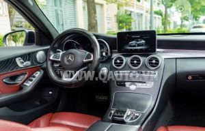 Xe Mercedes Benz C300 AMG 2016