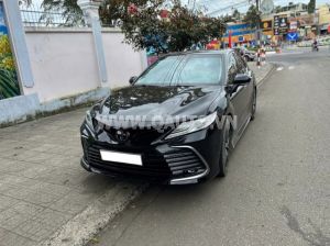 Xe Toyota Camry 2.0Q 2021