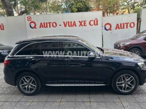 Xe Mercedes Benz GLC 300 4Matic 2017