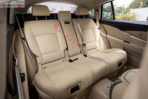 Xe BMW 528i GT 2017
