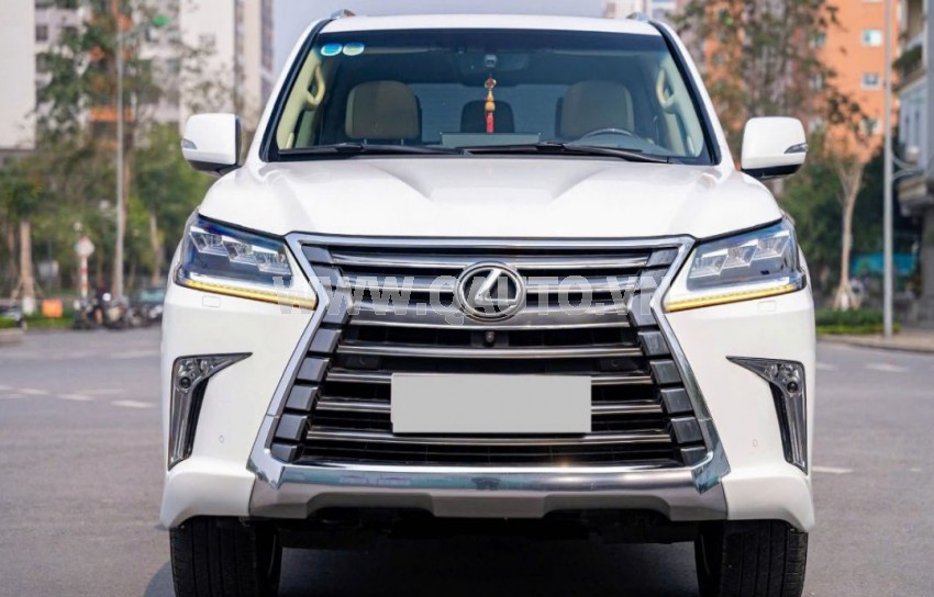 Lexus LX 570 2016