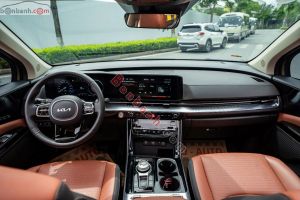 Xe Kia Carnival Signature 2.2D 2024