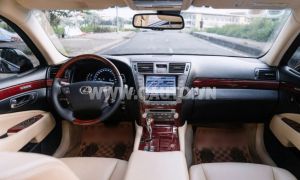 Xe Lexus LS 600hL 2010