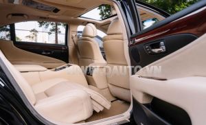 Xe Lexus LS 600hL 2010