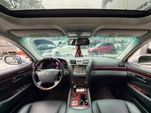 Xe Lexus LS 460L 2006