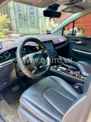 Xe Hyundai Custin Cao Cấp 2.0T 2023