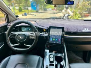 Xe Hyundai Custin Cao Cấp 2.0T 2023