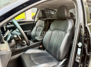 Xe Kia K5 Premium 2.0 AT 2022