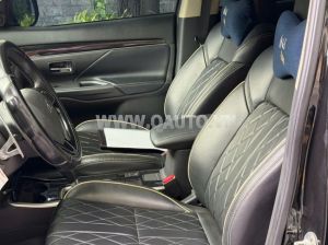 Xe Mitsubishi Outlander 2.0 CVT 2022