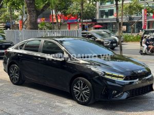 Xe Kia K3 Premium 1.6 AT 2024