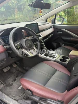 Xe Mitsubishi Xpander Cross 1.5 AT 2025