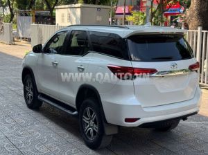 Xe Toyota Fortuner 2.4G 4x2 AT 2019