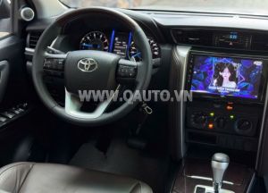 Xe Toyota Fortuner 2.4G 4x2 AT 2019