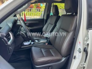 Xe Toyota Fortuner 2.4G 4x2 AT 2019