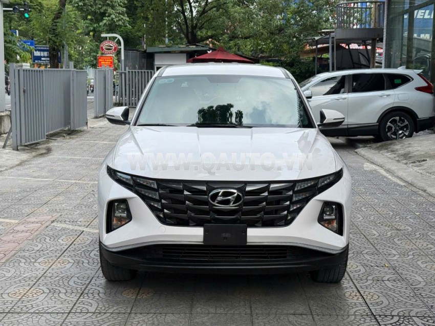 Hyundai Tucson 2.0 AT Tiêu chuẩn