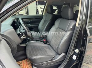Xe Mitsubishi Outlander 2.0 CVT 2022