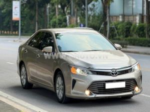 Xe Toyota Camry 2.0E 2015