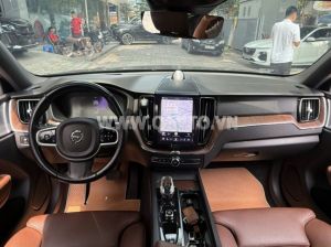 Xe Volvo XC60 Inscription B6 AWD 2021