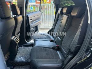 Xe Mitsubishi Outlander 2.0 CVT 2022